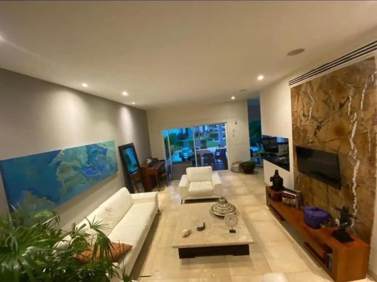 Luxury Caribe Apartment Cancun